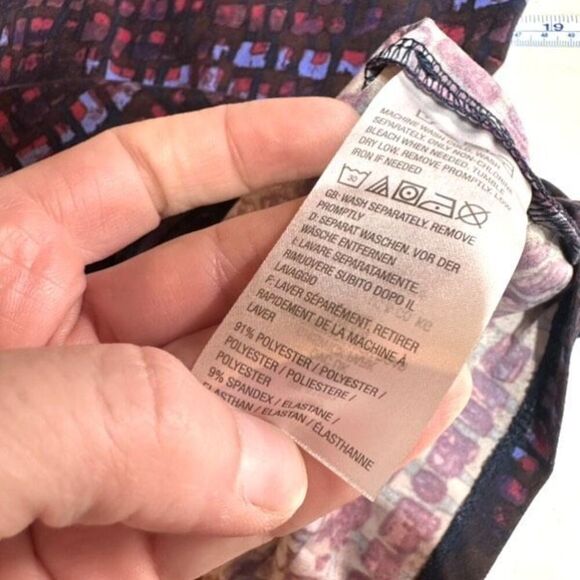 Susan Graver Geometric Stretch Knit Bell Sleeve Blouse Small Dark Romantic - Picture 5 of 9